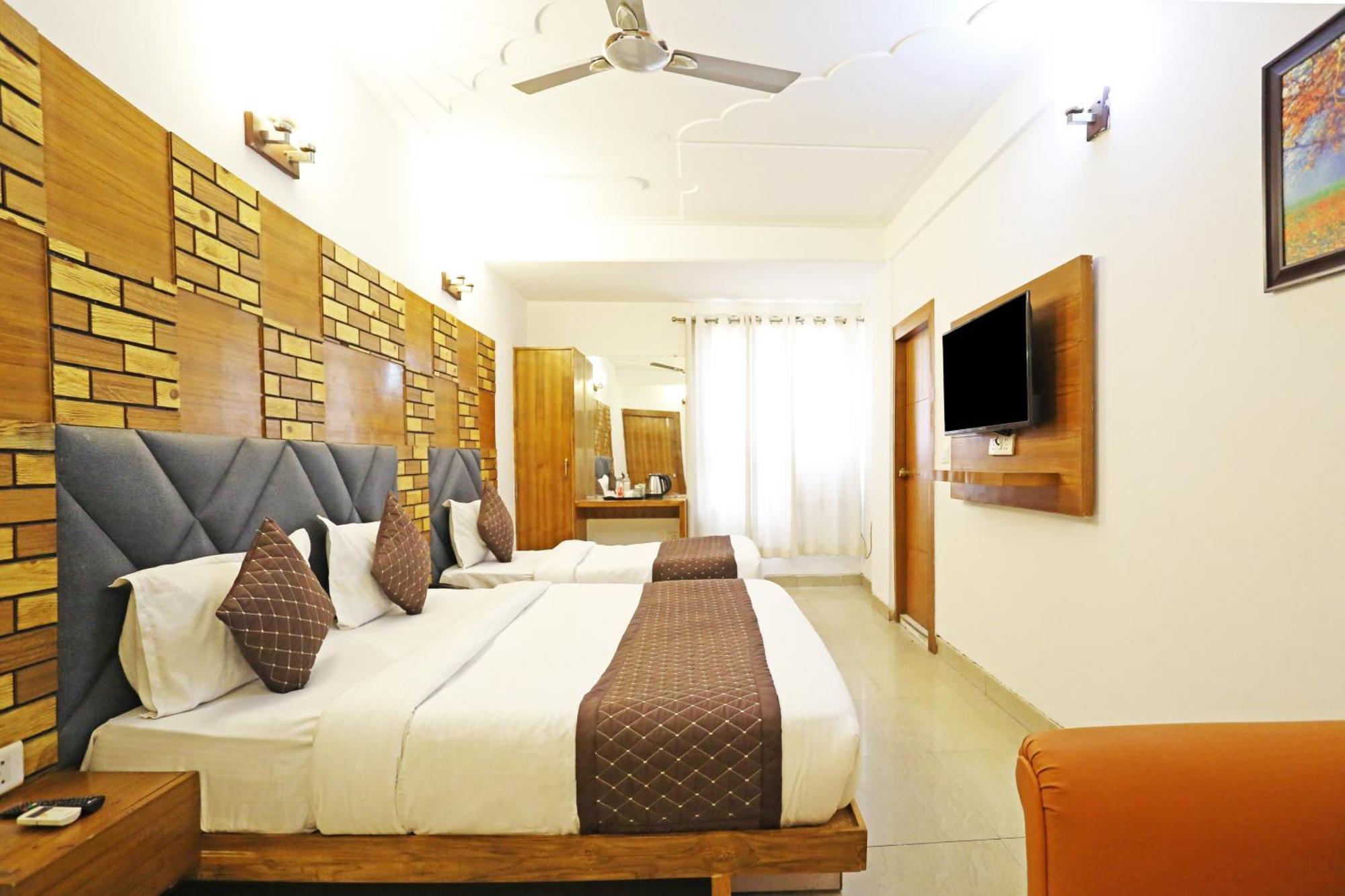 Ambrosia - Near Delhi Airport Hotel New Delhi
